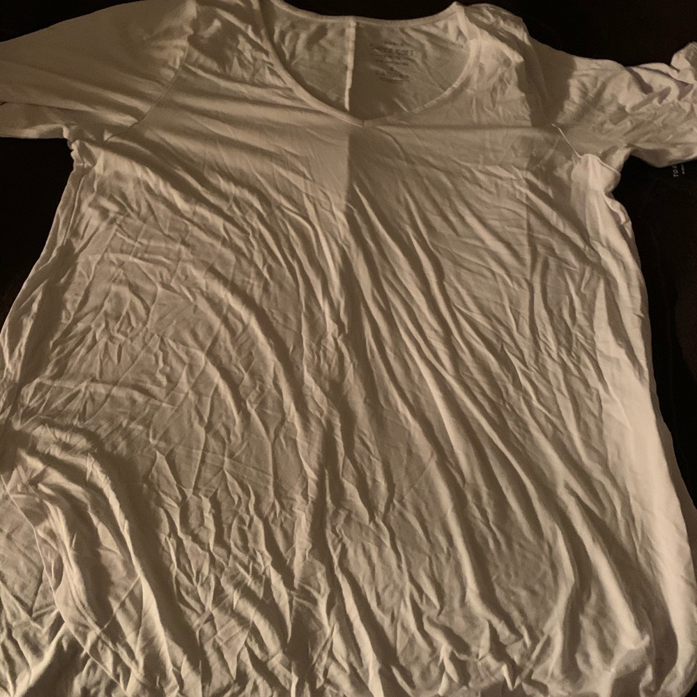 Torrid Super white tee size 3
